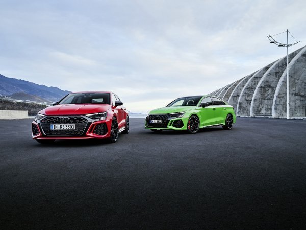 Audi RS 3 Sportback i RS 3 Limousine