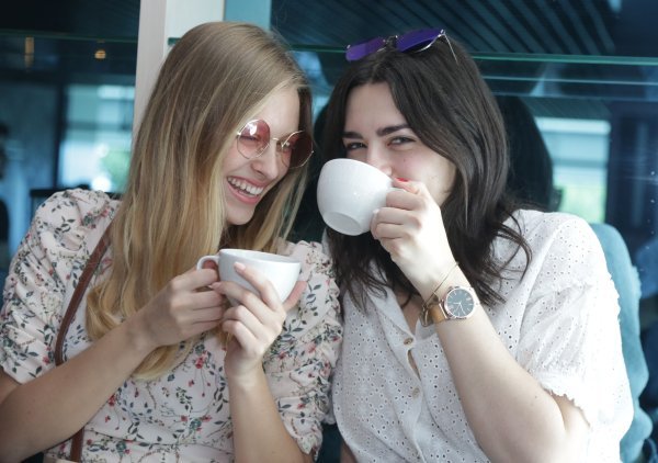 Mia Dimšić i Domenica Žuvela