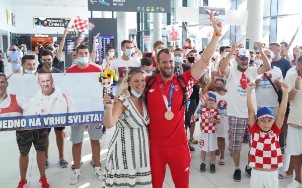 Svečani doček olimpijske veslačke i judo reprezentacije Hrvatske Sinković Martin