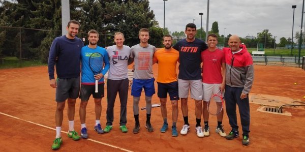 Čilić, Mektić, Cinkuš (trener), Ćorić, Veić (trener Ane Konjuh), Škugor, Matić (sparing partner), Žgaljić (trener) - sve članovi HTK Zagreb