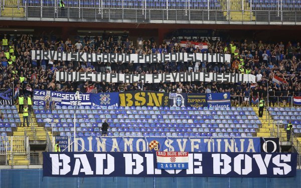 Navijači, Bad Blue Boys, koreografija za Oluju, NK Dinamo - Legia Varšava, 4.8.2021.
