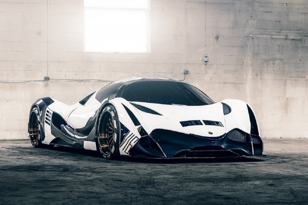 Devel Sixteen ima V16 Quad Turbo motor od 12,3 litre ogromne snage od čak 5007 konjskih snaga i 5094 Nm okretnog momenta