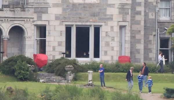 Elizabeth Debicki u ulozi princeze Diane