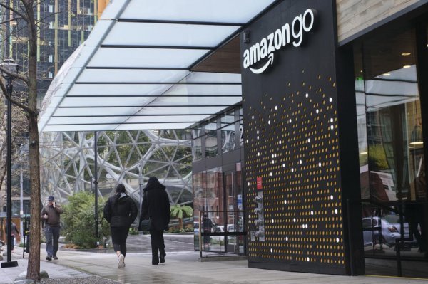 Amazon Go