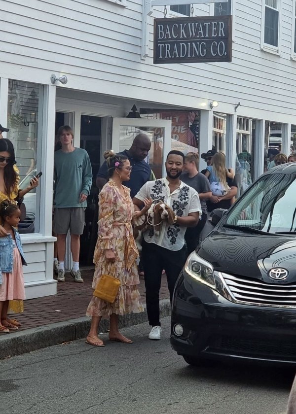 Chrissy Teigen i John Legend