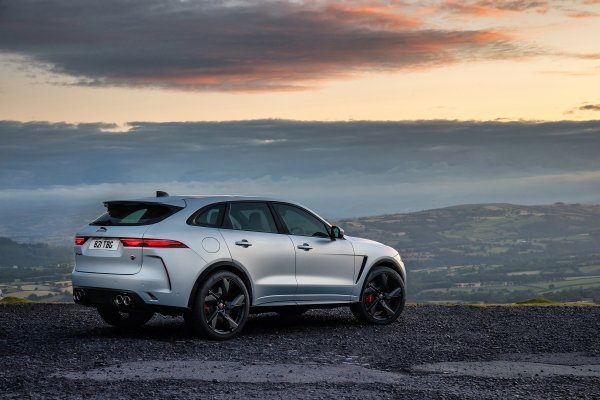 Jaguar F-Pace R-Dynamic Black