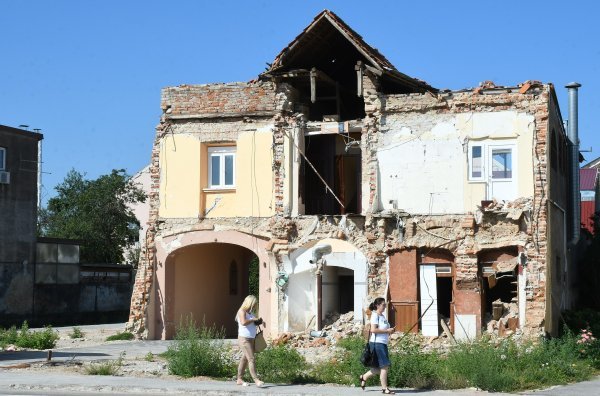 Spora obnova nakon potresa u Petrinji