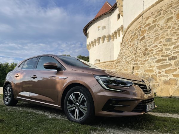 Renault Megane Edition One TCe 140