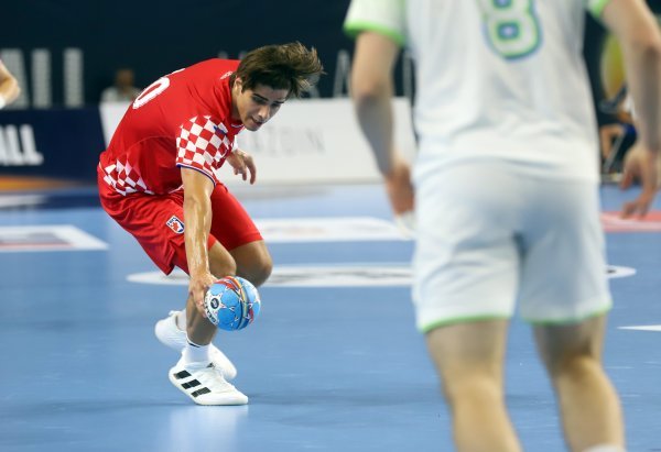 Rukomet: Hrvatska - Slovenija, utakmica 1/2 finala Eura za kadete (U19)