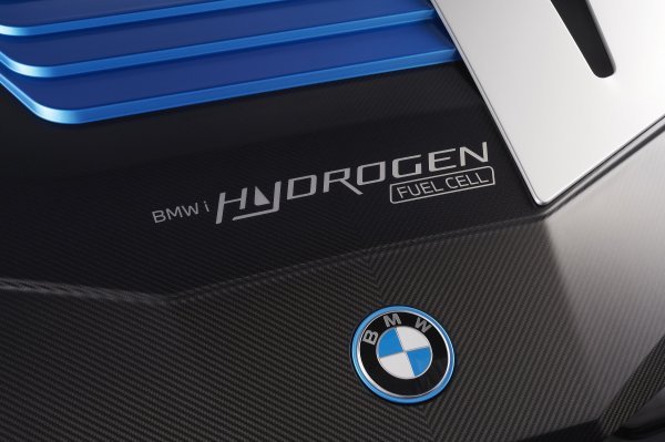 BMW iX5 Hydrogen će prvi puta biti izložen na IAA Mobility 2021. u Münchenu