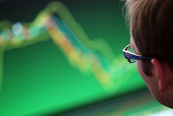 Zagrebačka burza: Mješovita izvedba dioničkih indeksa, likvidnost pojačana blok transakcijama