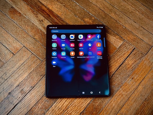 Samsung Galaxy Z Fold3 5G