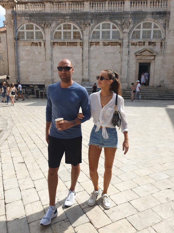 Derek Jeter sa suprugom Hannah