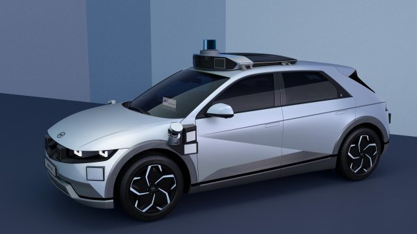 Hyundai Ioniq 5 Robotaxi