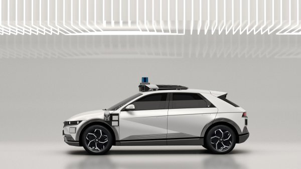 Hyundai Ioniq 5 Robotaxi