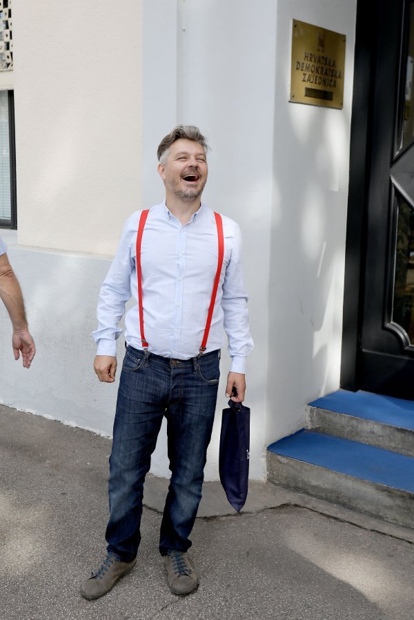 Zagreb: Akcija "Pratite trag novca" Darija Juričana