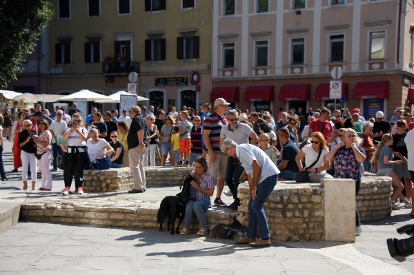 Prosvjedni skup zbog smrada iz Kaštijuna 5. rujna 2021. u Puli