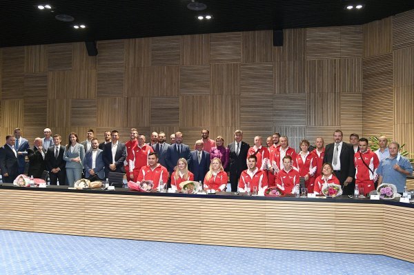 Premijer Plenković primio osvajače medalja na Olimpijskim i Paraolimpijskim igrama