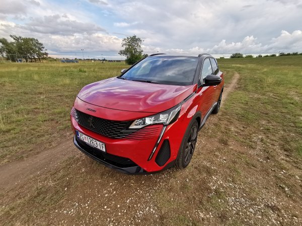 Peugeot 3008 Black Pack GT PHEV AWD 300