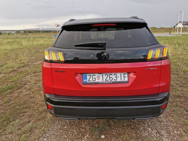 Peugeot 3008 Black Pack GT PHEV AWD 300