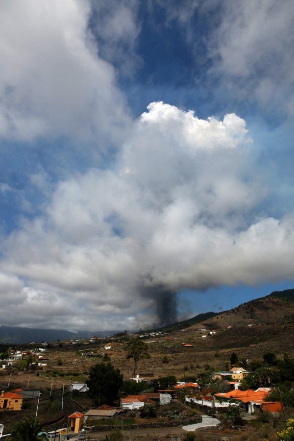 Eruptirao vulkan na španjolskom otoku La Palmi