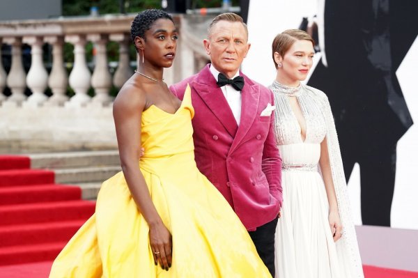 Lashana Lynch, Daniel Craig i Lea Seydoux