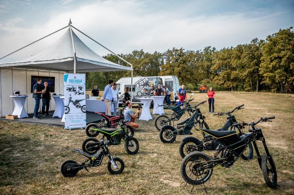 Bili smo na premijeri električnih enduro/cross motora Kuberg