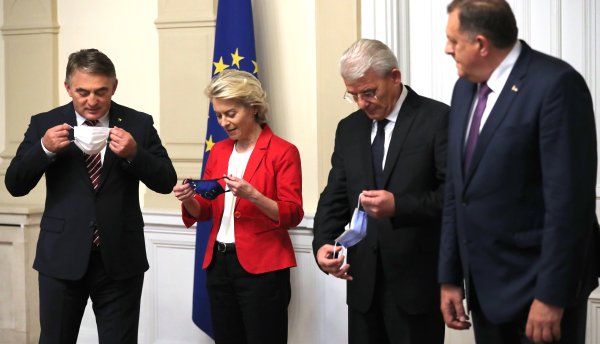 Ursula von der Leyen s tročlanim predsjedništvom BiH - Željko Komšić, Šefik Džaferović i Milorad Dodik