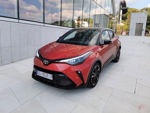 Toyota C-HR GR SPORT