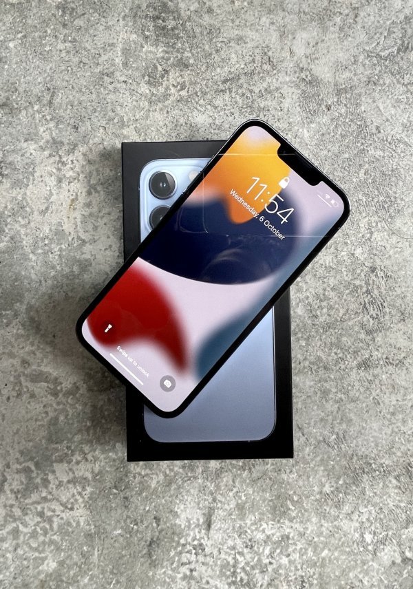 iPhone 13 Pro slike uređaja
