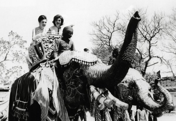 Lee Radziwill, Jackie Kennedy Onassis