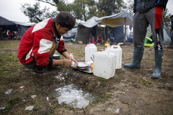 U šumama oko Velike Kladuše i dalje boravi veliki broj migranata