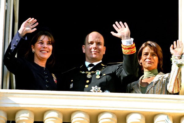 Princeza Stephanie, princ Albert i princeza Caroline na Albertovoj inauguraciji 2005. godine