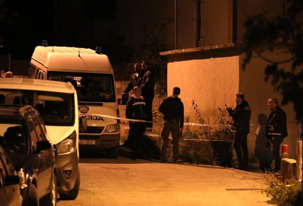 Četiri automobila oštećena u eksploziji u Solinu