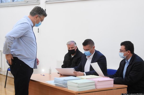 Andrej Plenković je glasovao na izborima u HDZ-u