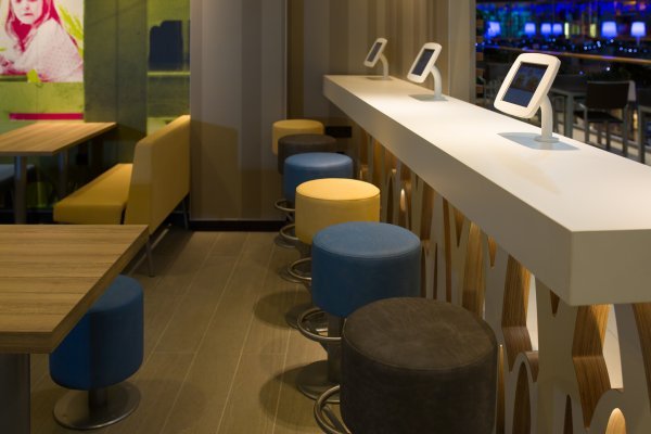 McDonalds Avenue Mall 1