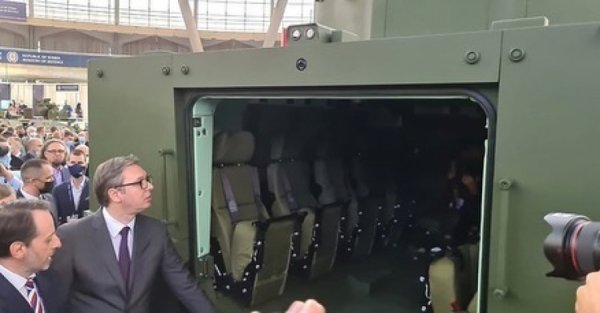 Oklopno vozilo Lazanski