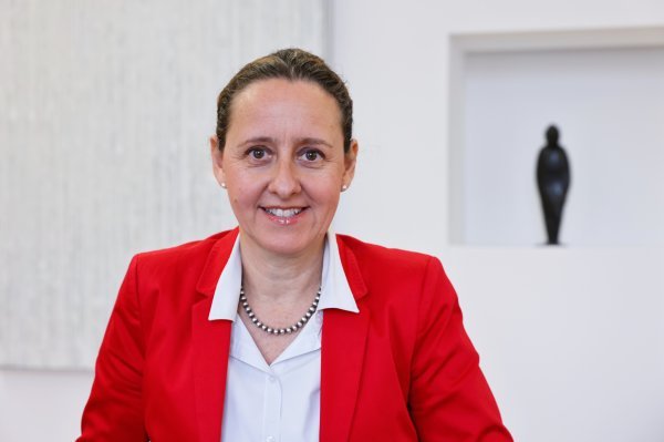 Nina Obuljen Koržinek