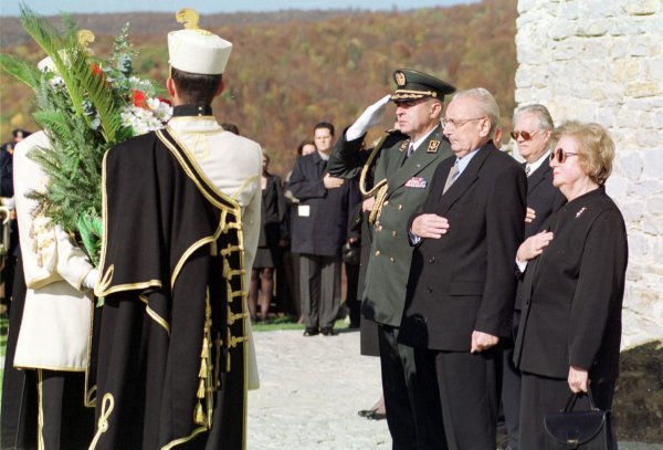 Franjo Tuđman na Oltaru domovine na Medvedgradu