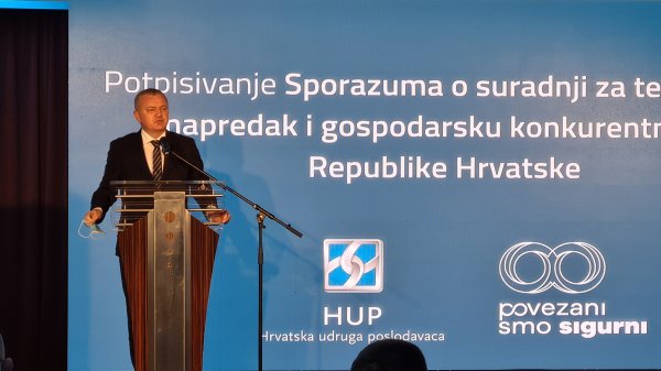 Darko Horvat, ministar prostornoga uređenja, graditeljstva i državne imovine