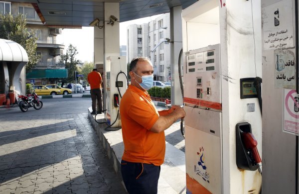 Zatvorene benzinske crpke u Iranu