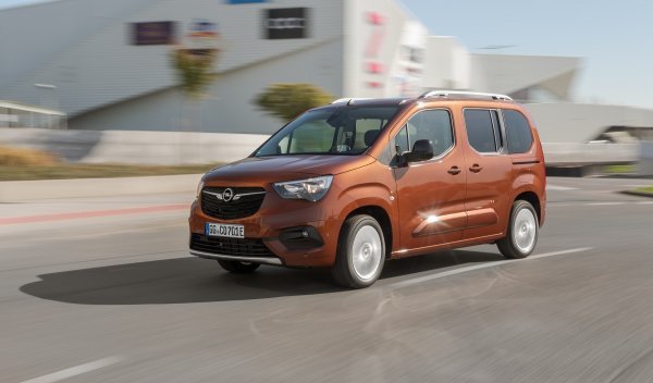 Opel Combo-e Life