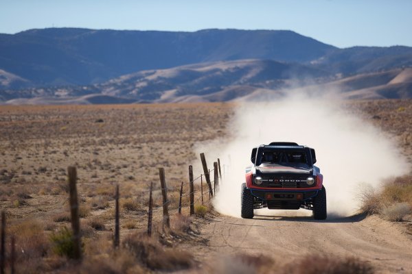 Ford Bronco DR (MY2023) za iscrpljujuću pustinjsku utrku Baja 1000