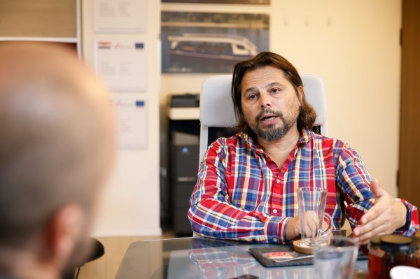 Tomislav Uroda u razgovoru s novinarom tportala