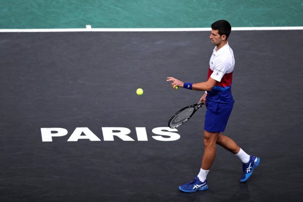 Novak Đoković vs. Hubert Hurkacz (polufinale ATP Pariza)