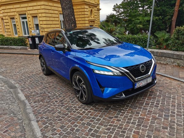 Nissan Qashqai 1.3 158 CVT Tekna+