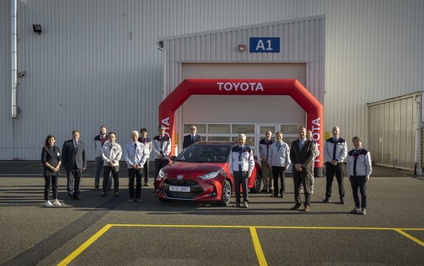 Tvornica Toyota Motor Manufacturing Czech (TMMCZ) je u svom proizvodnom pogonu u češkom gradu Kolinu započela proizvodnju Yarisa