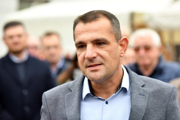 Posavec i službeno objavio kandidaturu