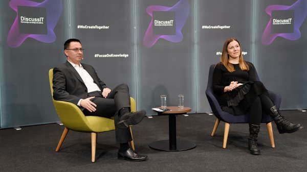 DiscussIT