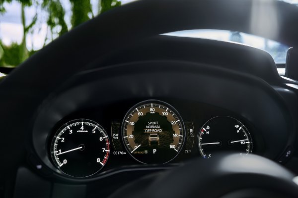 Mazda MX-50 Mi-Drive off-road mode
